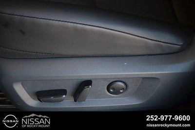 2026 Nissan Rogue 2026.5 AWD Dark Armor