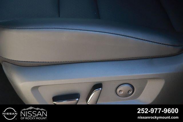 2026 Nissan Rogue 2026.5 AWD Dark Armor