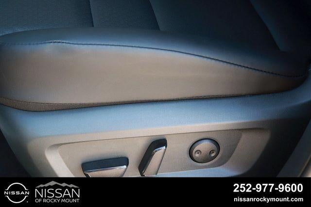 2026 Nissan Rogue 2026.5 AWD Dark Armor
