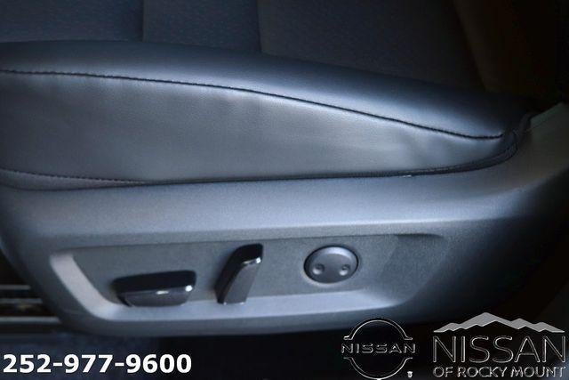 2026 Nissan Rogue 2026.5 AWD Dark Armor