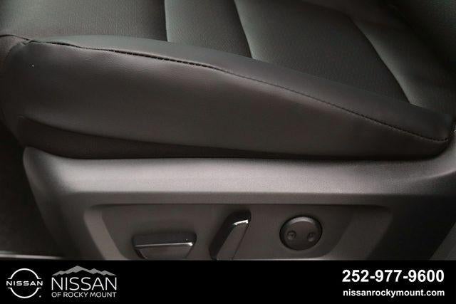 2026 Nissan Rogue 2026.5 AWD Dark Armor