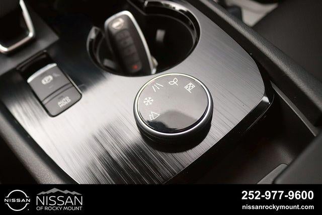 2026 Nissan Rogue 2026.5 AWD Dark Armor
