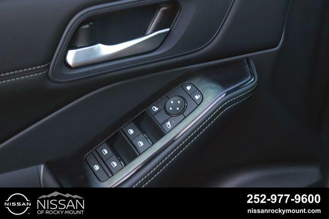 2026 Nissan Rogue 2026.5 AWD Dark Armor