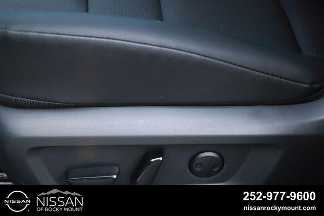 2026 Nissan Rogue 2026.5 AWD Dark Armor