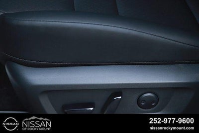 2026 Nissan Rogue 2026.5 AWD Dark Armor