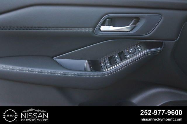 2026 Nissan Rogue 2026.5 AWD Dark Armor