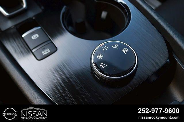 2026 Nissan Rogue 2026.5 AWD Dark Armor