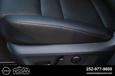 2026 Nissan Rogue 2026.5 AWD Dark Armor