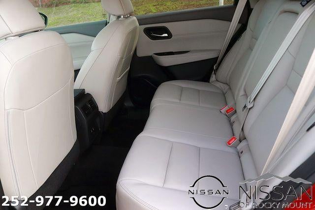 2024 Nissan Rogue FWD SL