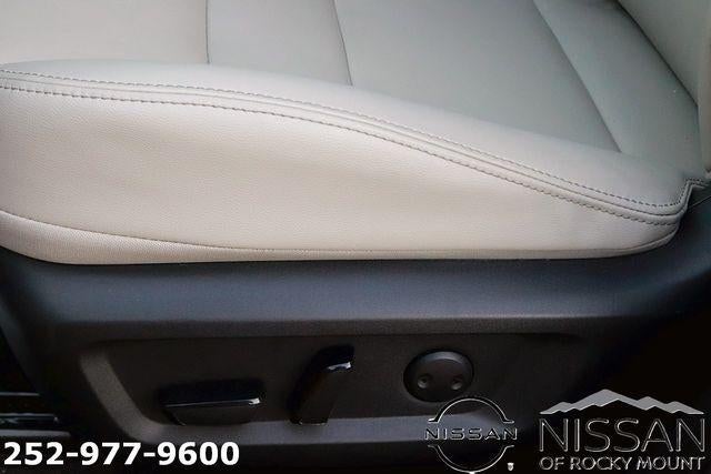 2024 Nissan Rogue FWD SL