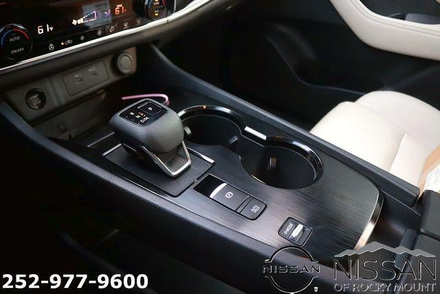 2024 Nissan Rogue FWD SL