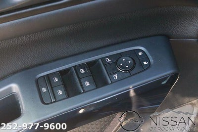 2025 Nissan Pathfinder SV 2WD