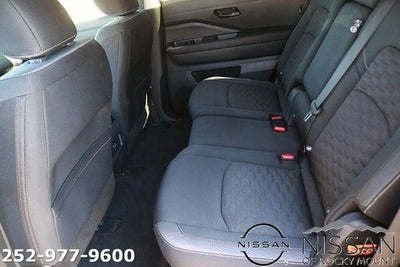 2025 Nissan Pathfinder SV 2WD