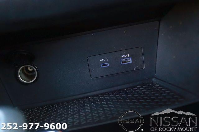 2025 Nissan Pathfinder SV 2WD