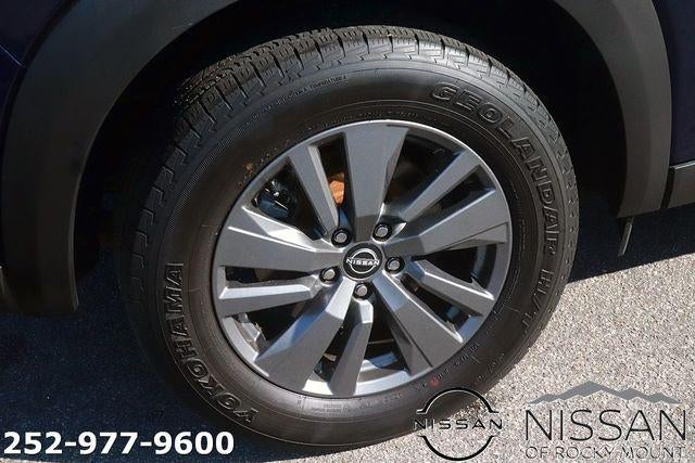 2025 Nissan Pathfinder SV 2WD