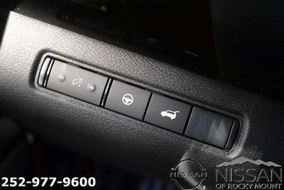 2025 Nissan Pathfinder SV 2WD