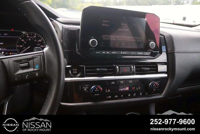 2025 Nissan Pathfinder SV 4WD