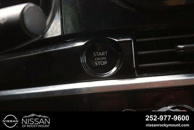 2025 Nissan Pathfinder SV 4WD