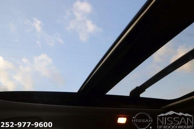 2025 Nissan Pathfinder SV 4WD