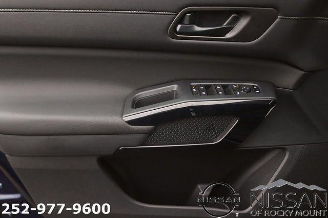 2026 Nissan Pathfinder SV 4WD