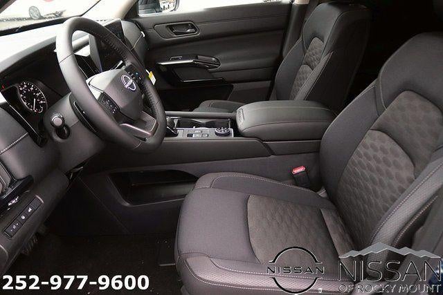 2026 Nissan Pathfinder SV 4WD