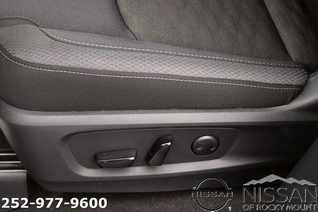 2026 Nissan Pathfinder SV 4WD