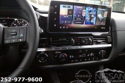 2026 Nissan Pathfinder SV 4WD