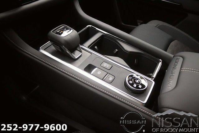 2026 Nissan Pathfinder SV 4WD