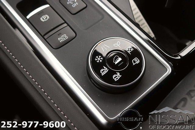 2026 Nissan Pathfinder SV 4WD