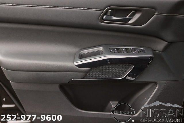 2026 Nissan Pathfinder SV 4WD