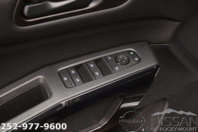 2026 Nissan Pathfinder SV 4WD