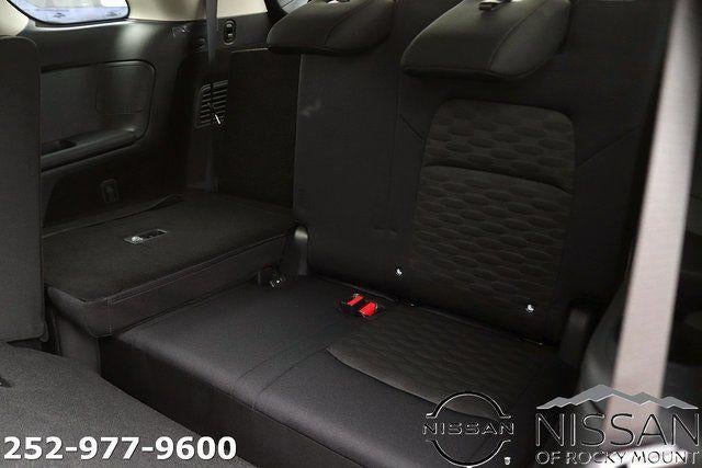 2026 Nissan Pathfinder SV 4WD