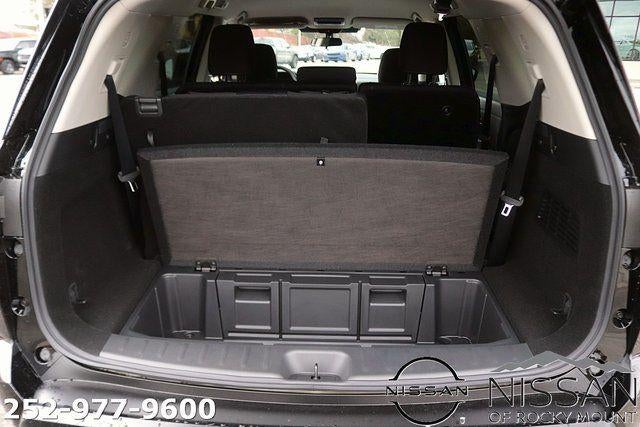 2026 Nissan Pathfinder SV 4WD