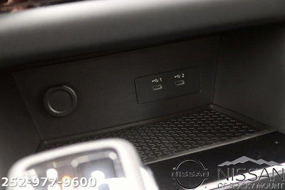 2026 Nissan Pathfinder SV 4WD