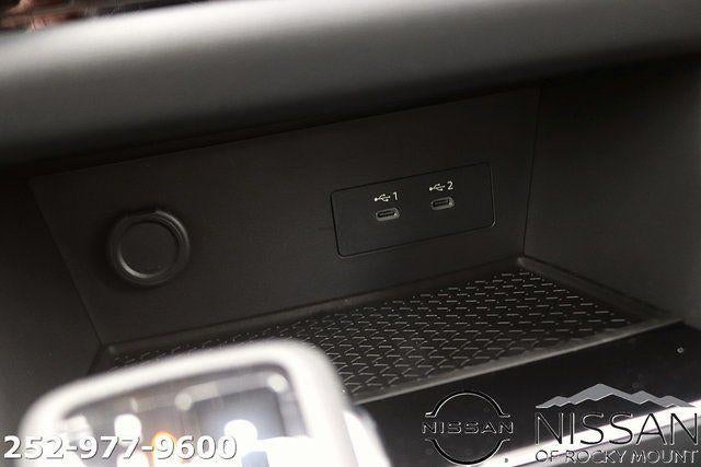 2026 Nissan Pathfinder SV 4WD