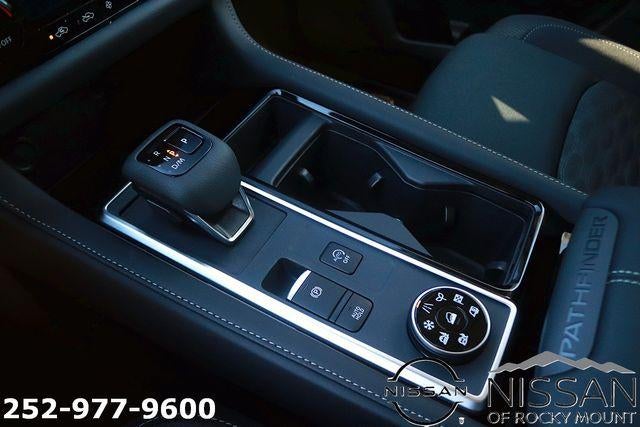 2026 Nissan Pathfinder SV 4WD