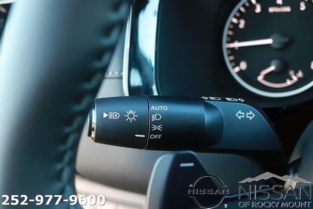 2026 Nissan Pathfinder SV 4WD