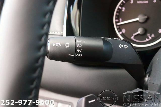 2026 Nissan Pathfinder SV 4WD