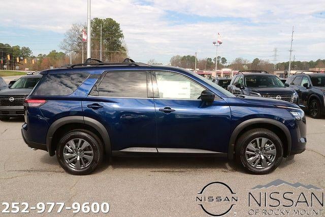 2026 Nissan Pathfinder SV 4WD