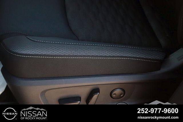 2026 Nissan Pathfinder SV 4WD