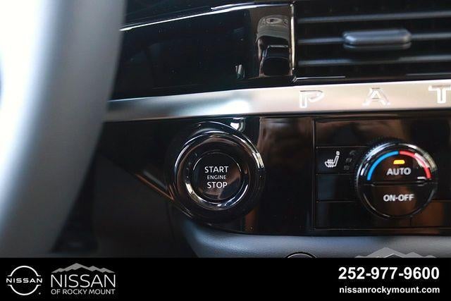 2026 Nissan Pathfinder SV 4WD