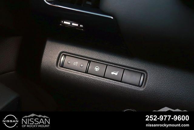2026 Nissan Pathfinder SV 4WD