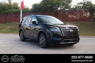 2026 Nissan Pathfinder SV 2WD