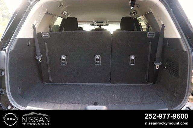 2026 Nissan Pathfinder SV 2WD