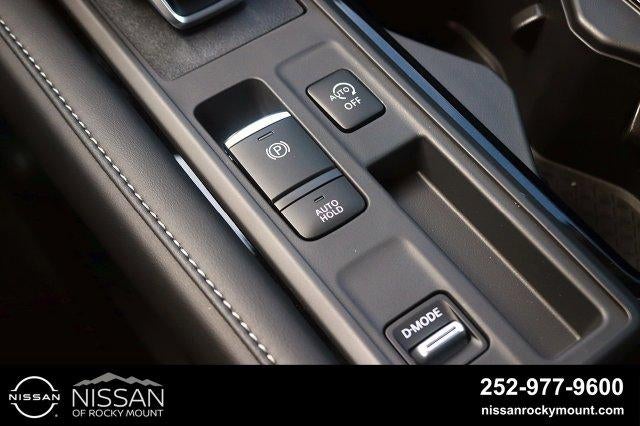 2026 Nissan Pathfinder SV 2WD