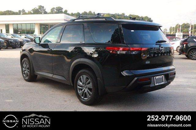 2026 Nissan Pathfinder SV 2WD