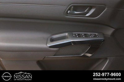 2026 Nissan Pathfinder SV 2WD