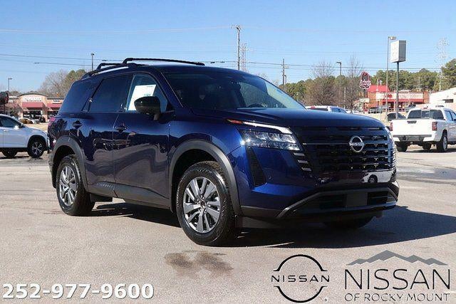 2026 Nissan Pathfinder SV 2WD