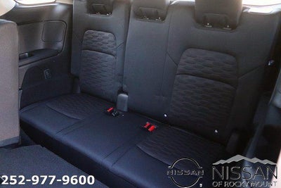 2026 Nissan Pathfinder SV 2WD