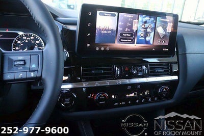 2026 Nissan Pathfinder SV 2WD